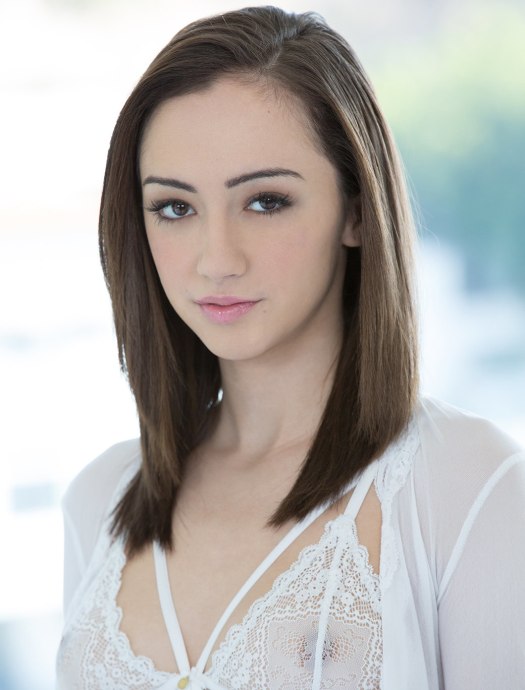 lily-jordan_1040x1368