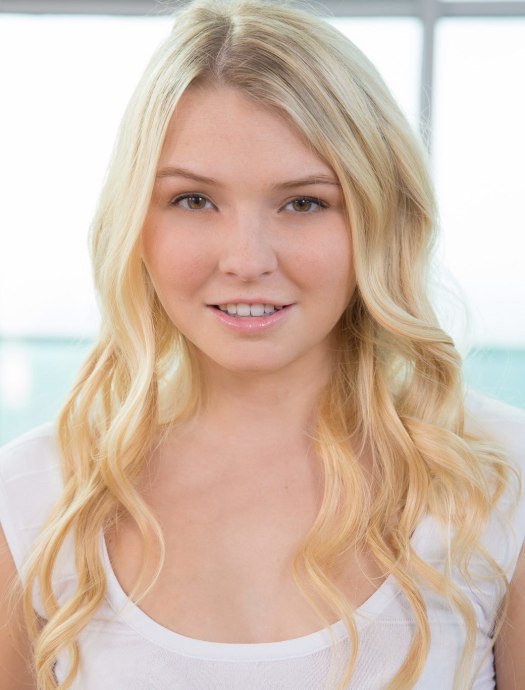 melissa-may_1040x1368